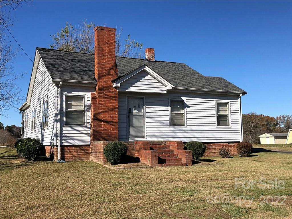 Property Photo:  921 Speight Road  NC 28001 