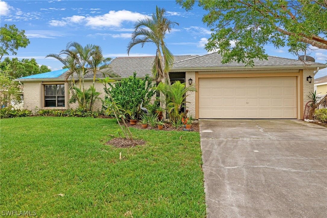 Property Photo: 2804 SW 2nd Terrace FL 33991
