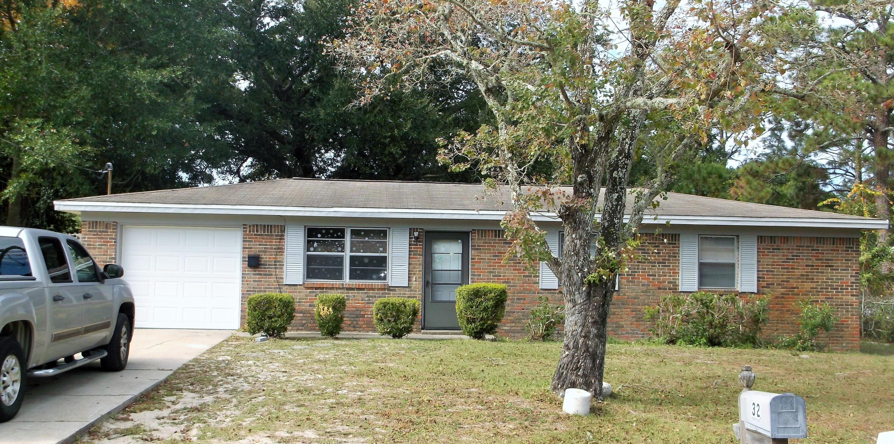 Property Photo:  32 NW Audrey Drive  FL 32548 