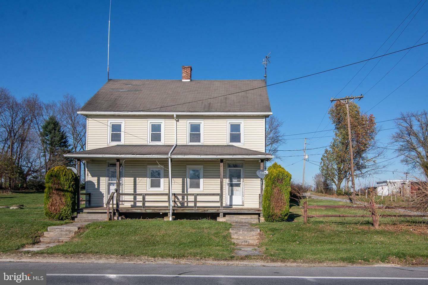 Property Photo:  2042 - 2044 River Road  PA 17502 