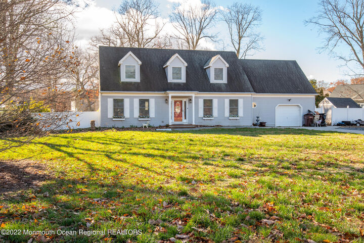 65 Serpentine Drive  Bayville NJ 08721 photo