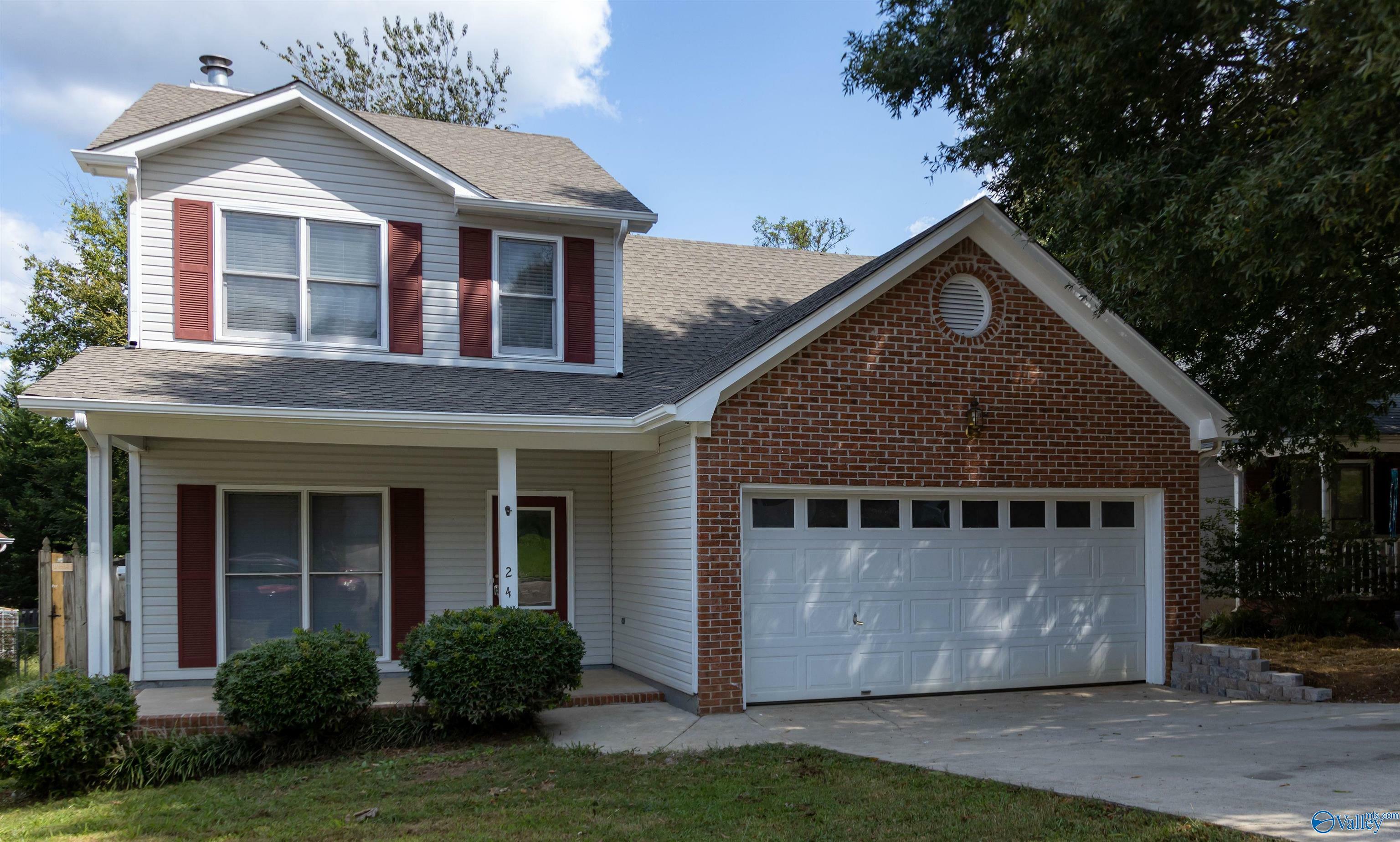 Property Photo:  247 Shadowbrook Lane  AL 35811 