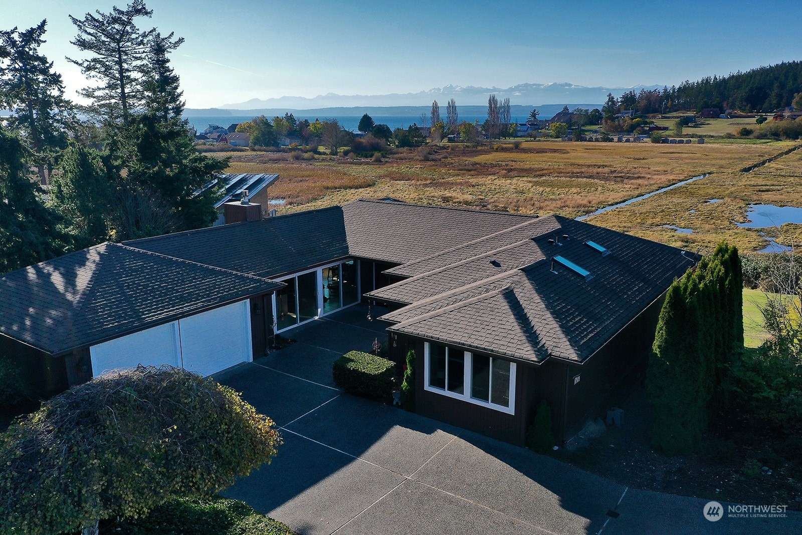 Property Photo:  5490 Beach Bluff Drive  WA 98249 