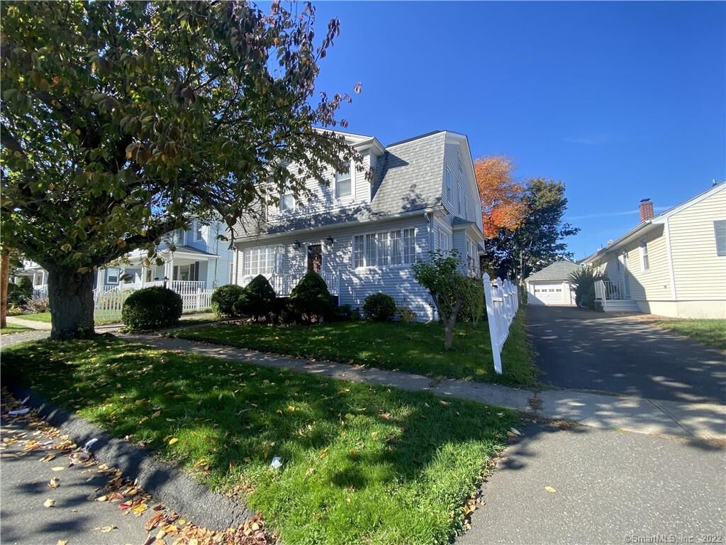 Property Photo:  501 Housatonic Avenue  CT 06615 