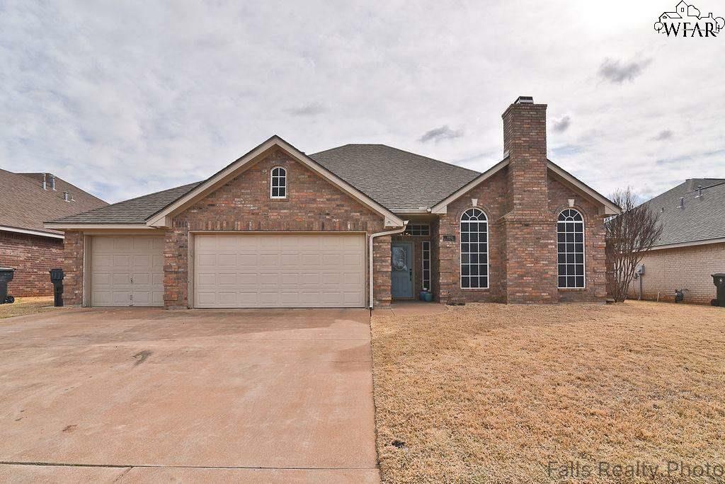 Property Photo: 4813 Whisper Wind Drive TX 76310
