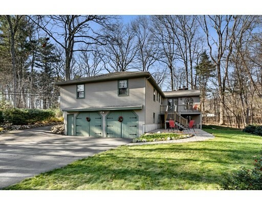 Property Photo:  160 Farnum St  MA 01845 