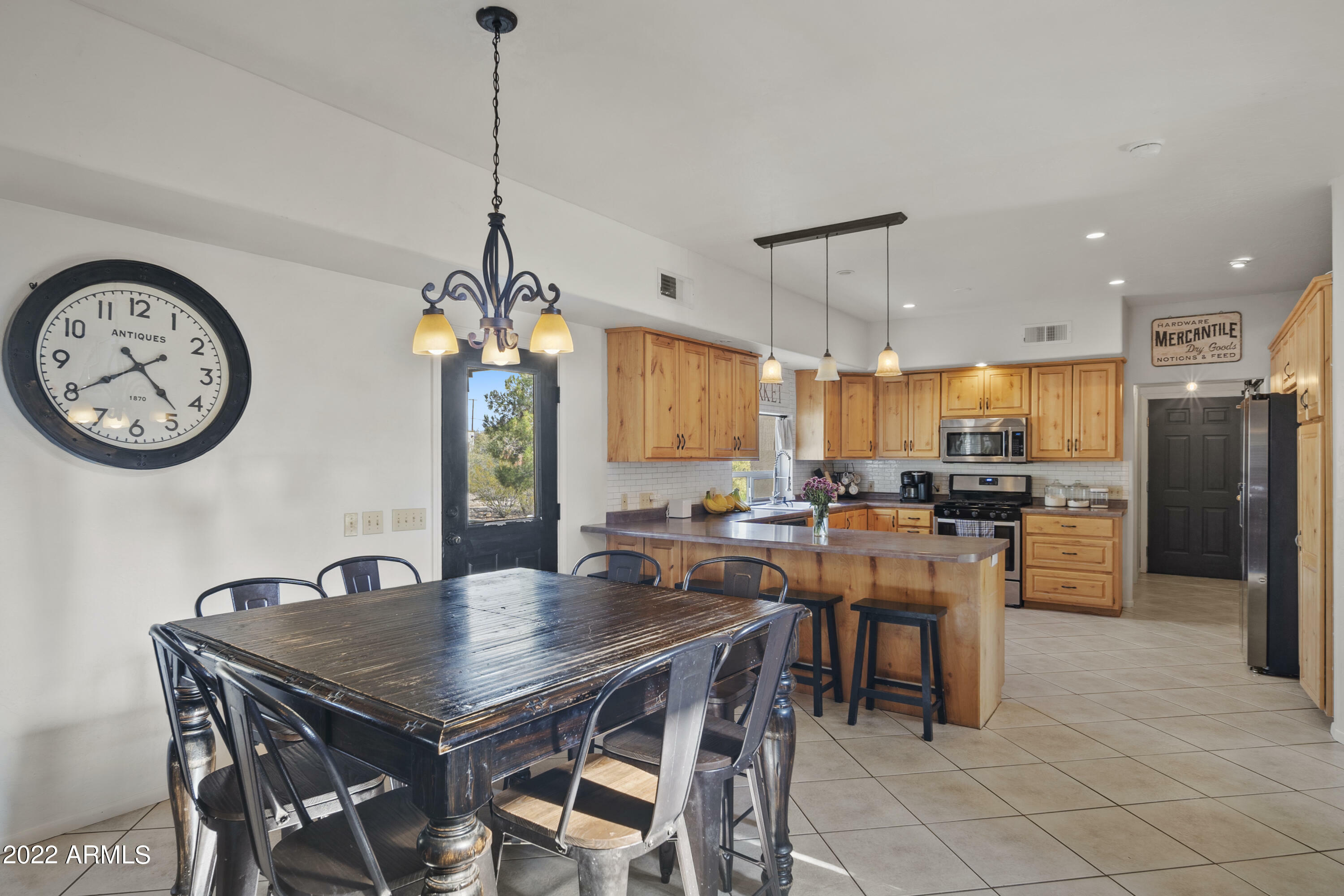 Property Photo: 750 W La Paloma Drive AZ 85390