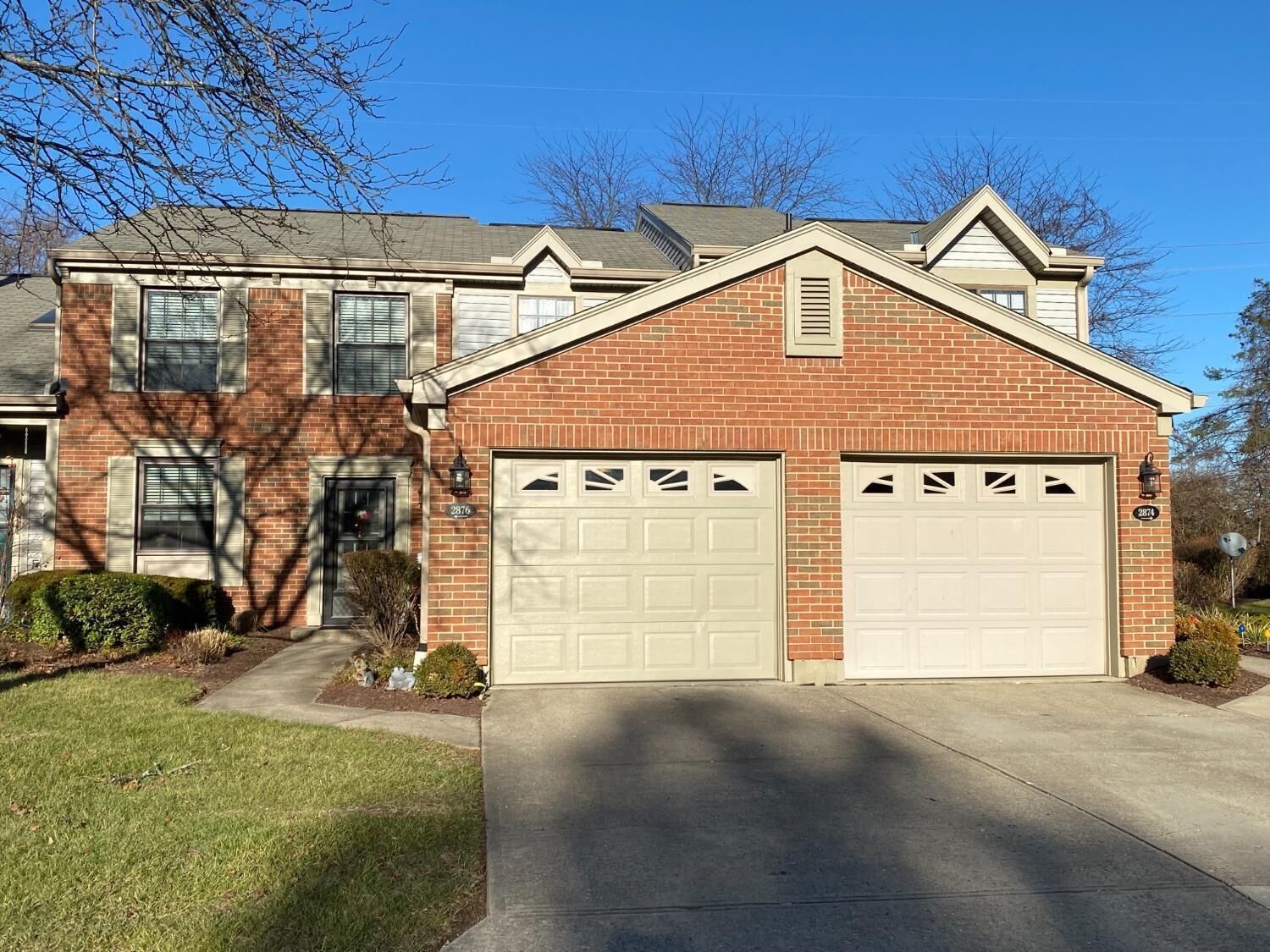 Property Photo:  2876 Chaise Ln  OH 45039 