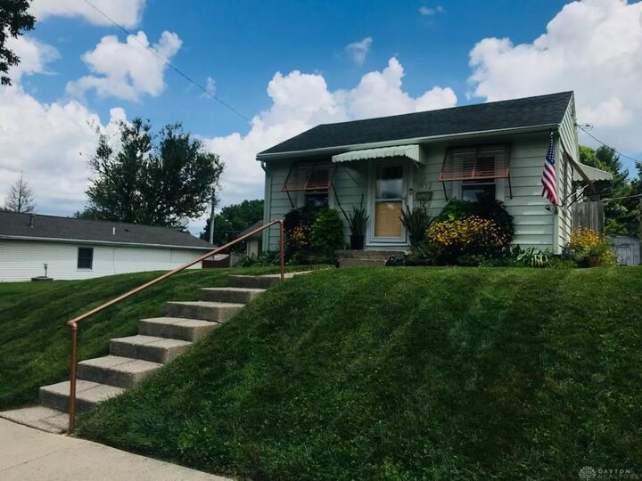 1932 Courtland Avenue  Dayton OH 45420 photo