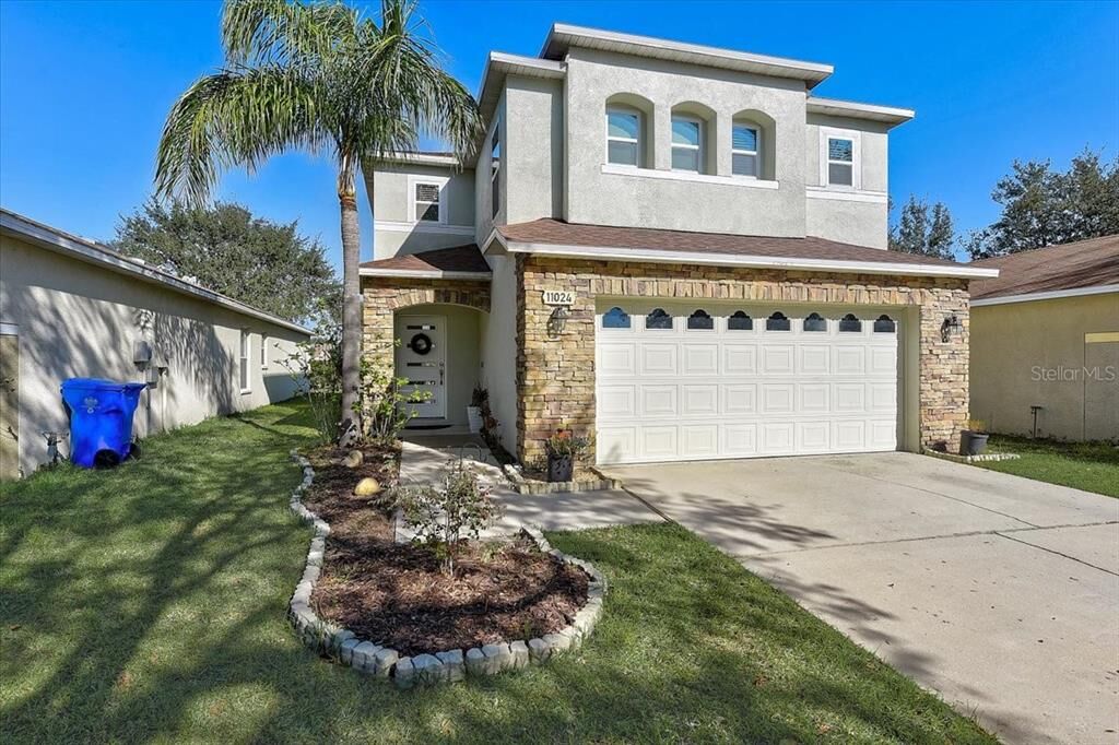 Property Photo: 11024 Golden Silence Drive FL 33579