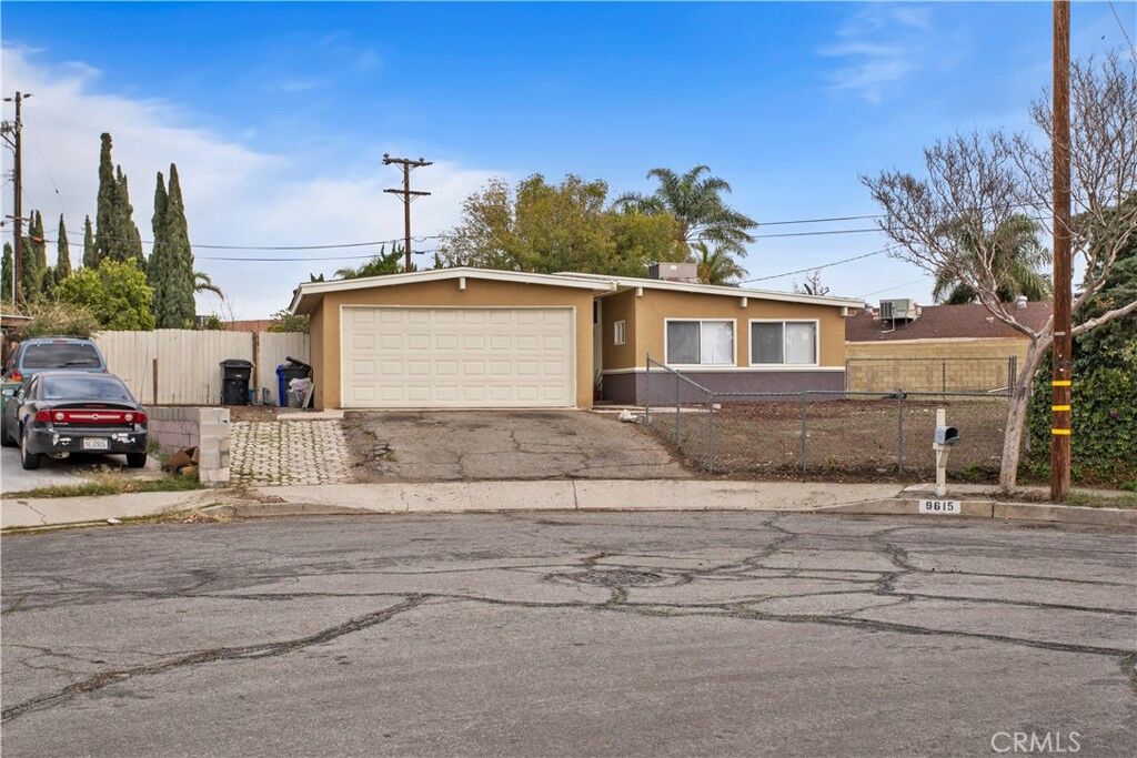 Property Photo: 9615 Date Street CA 92335