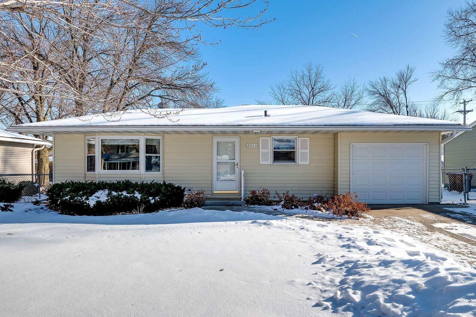 Property Photo:  2013 Pine Street  MN 55033 