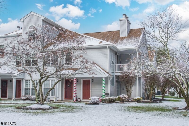 Property Photo:  64 Homestead Ln 64  NJ 07035 