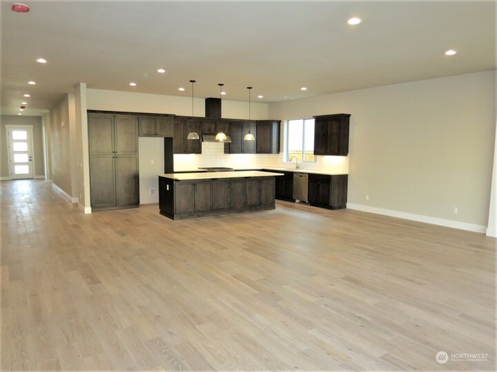 Property Photo: 2116 Lot 5 5th Place WA 98290