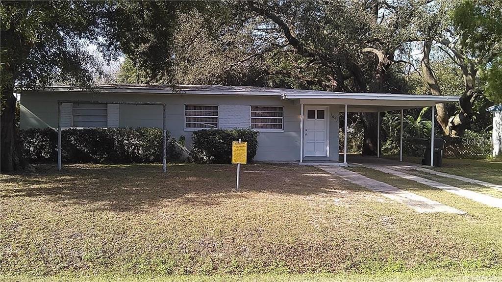 Property Photo:  1043 30th Street NW  FL 33881 