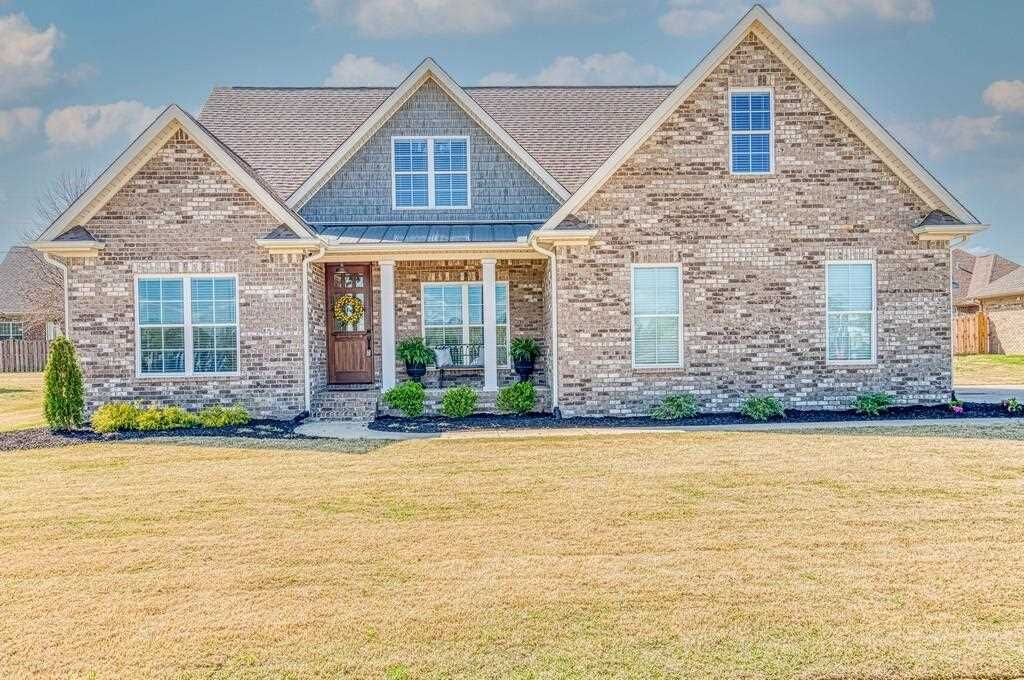 Property Photo: 108 Sullivan Rd AL 35661