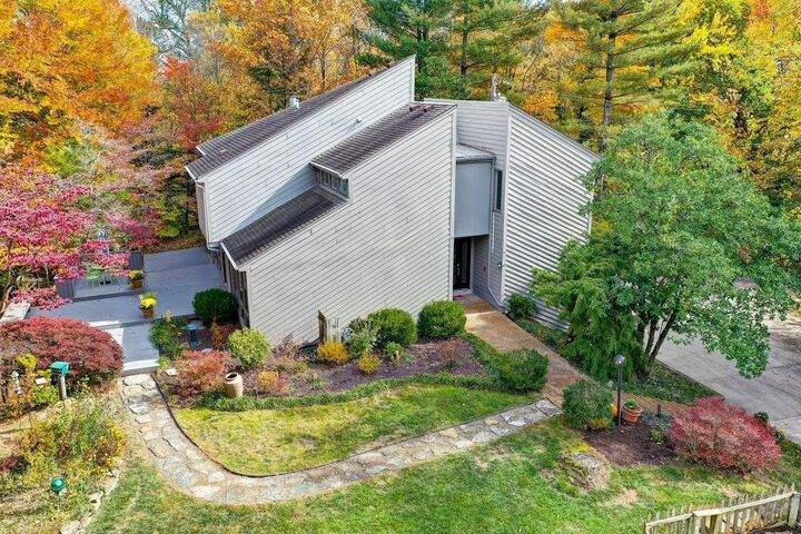 10790 Deerfield Rd  Montgomery OH 45242 photo