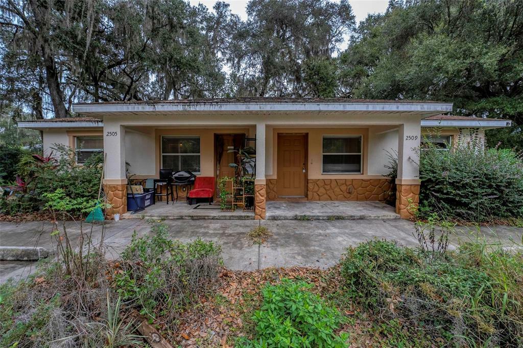 Property Photo:  2505 Myer Avenue  FL 34748 