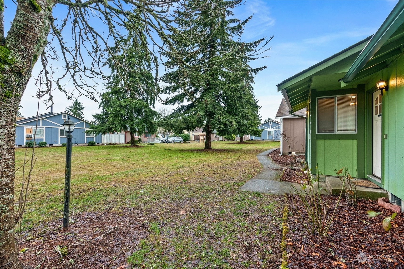 Property Photo:  811 Berne Lane SE  WA 98513 