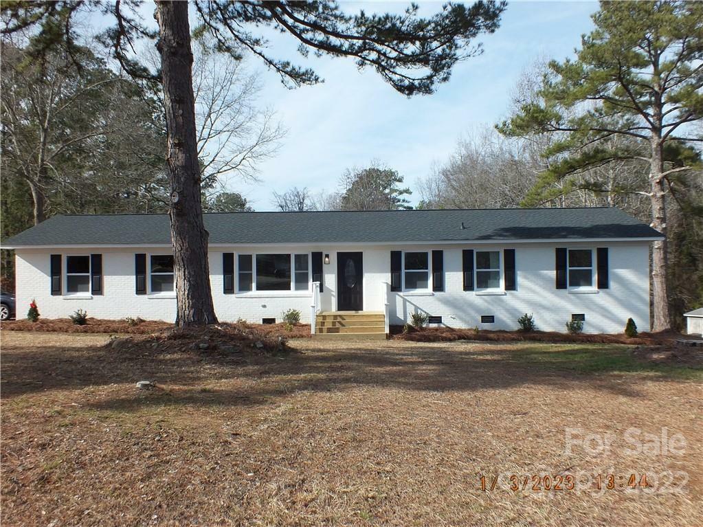 Property Photo:  2294 Country Club Drive  SC 29720 