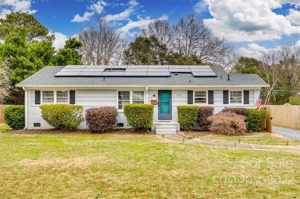 Property Photo:  3537 Enfield Road  NC 28205 