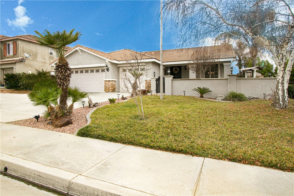1180 Foothill Drive  Banning CA 92220 photo