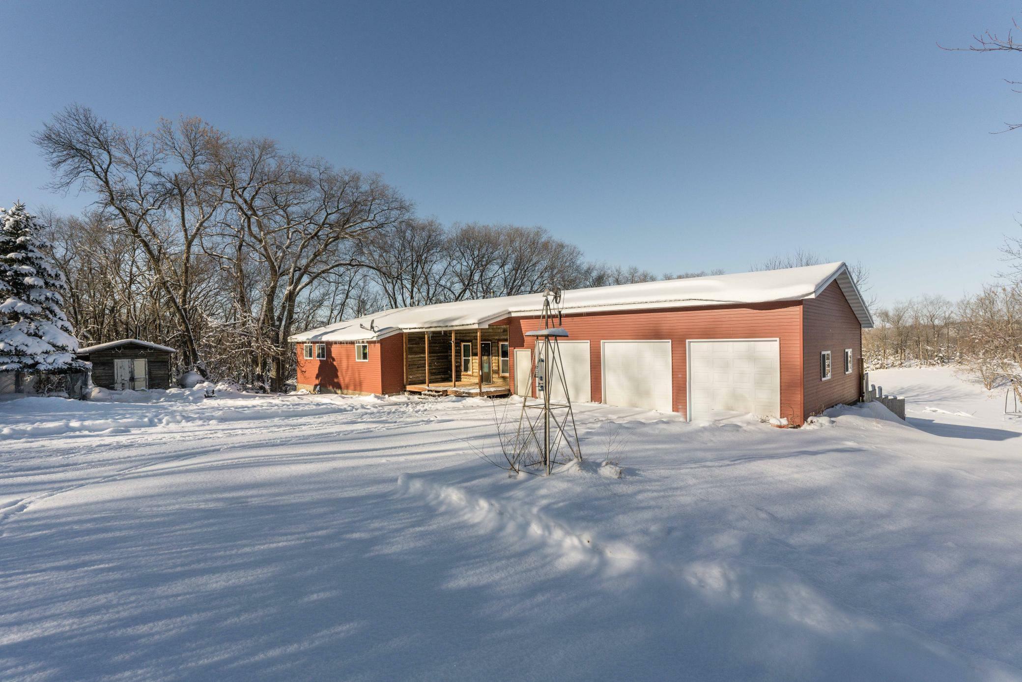 Property Photo: 30725 210th Street MN 56586