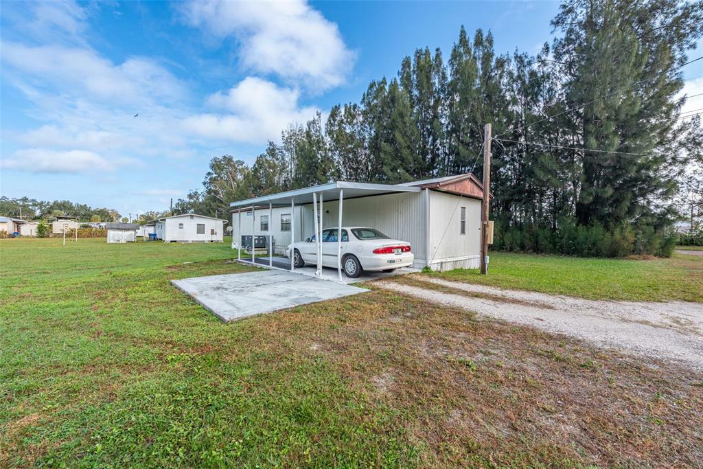 Property Photo:  1440 NW 1st Street  FL 33570 