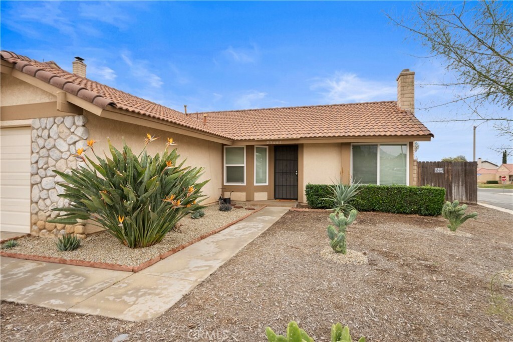 Property Photo:  25661 Moonseed Drive  CA 92553 