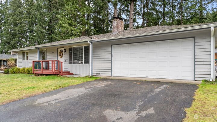 Property Photo: 3805 Briarwood Drive SE WA 98366