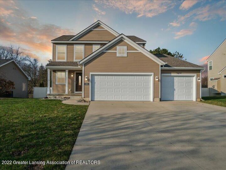 3860 Danbridge Drive  Lansing MI 48906 photo