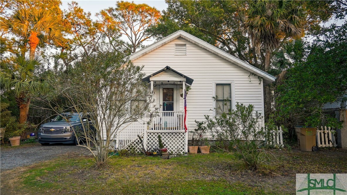 Property Photo:  1114 2nd Avenue  GA 31328 