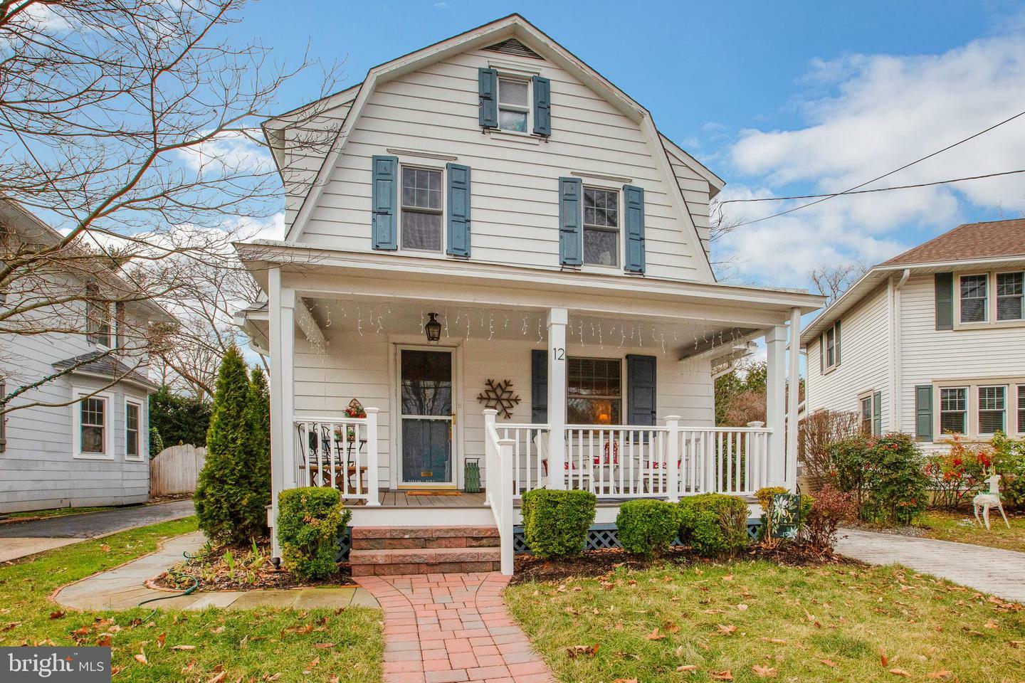 Property Photo:  12 Evergreen Lane  NJ 08033 