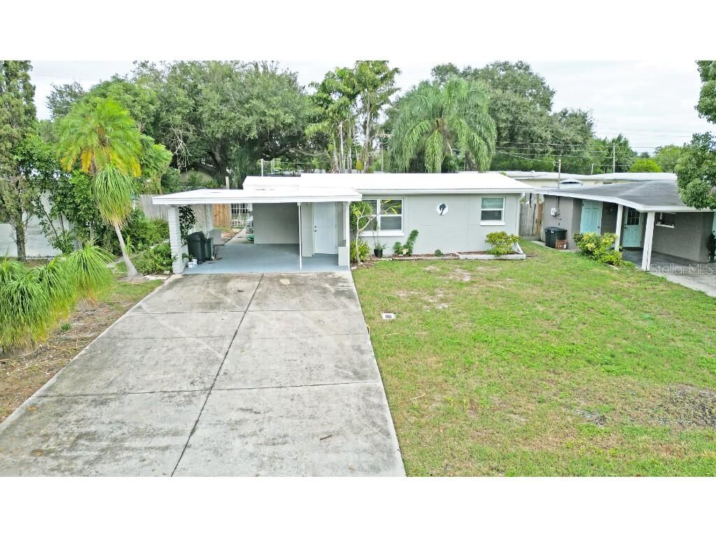 Property Photo: 10447 115th Avenue FL 33773