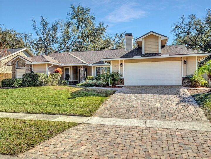 Property Photo: 1177 Baltic Lane FL 32708