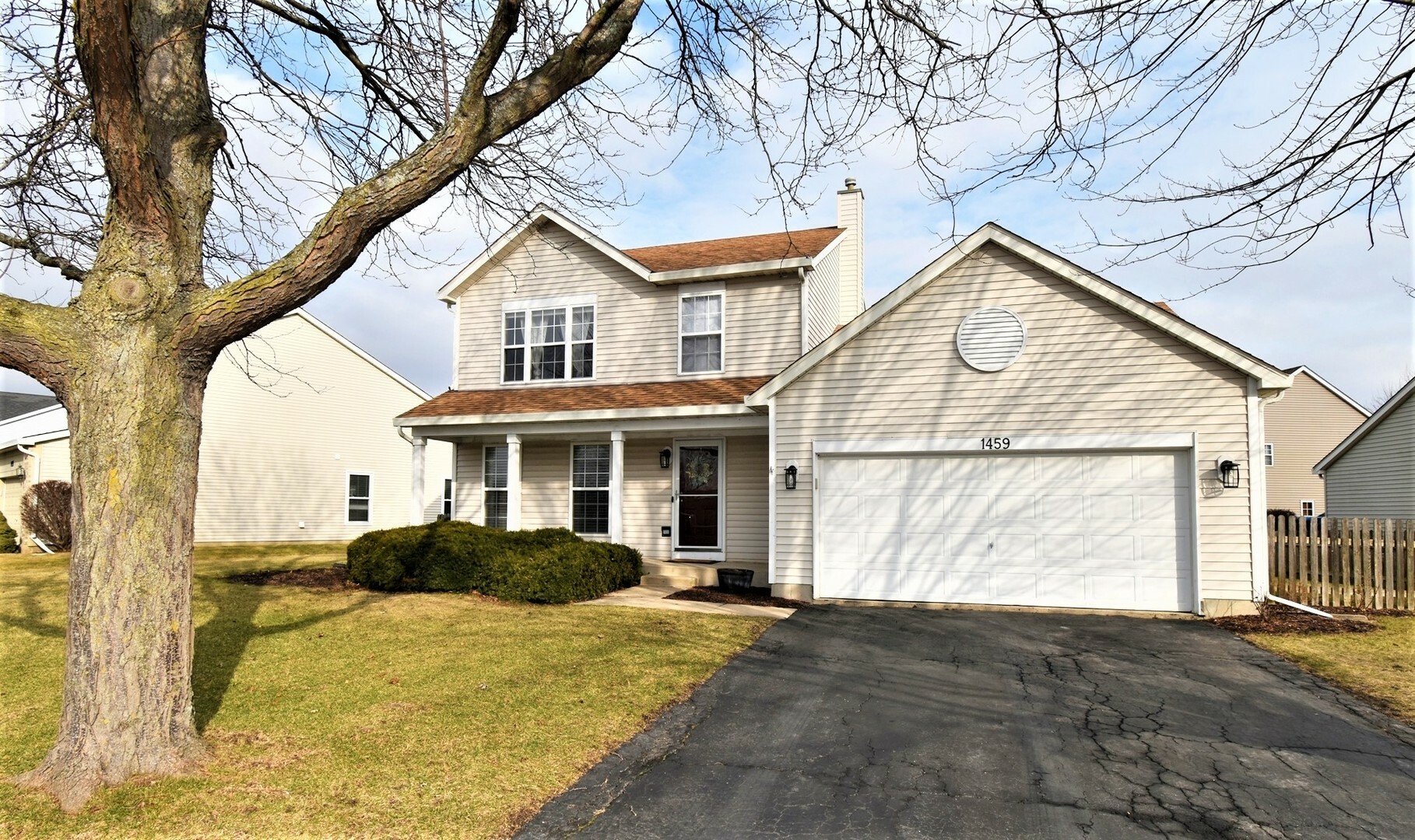 Property Photo: 1459 Umbdenstock Road IL 60123
