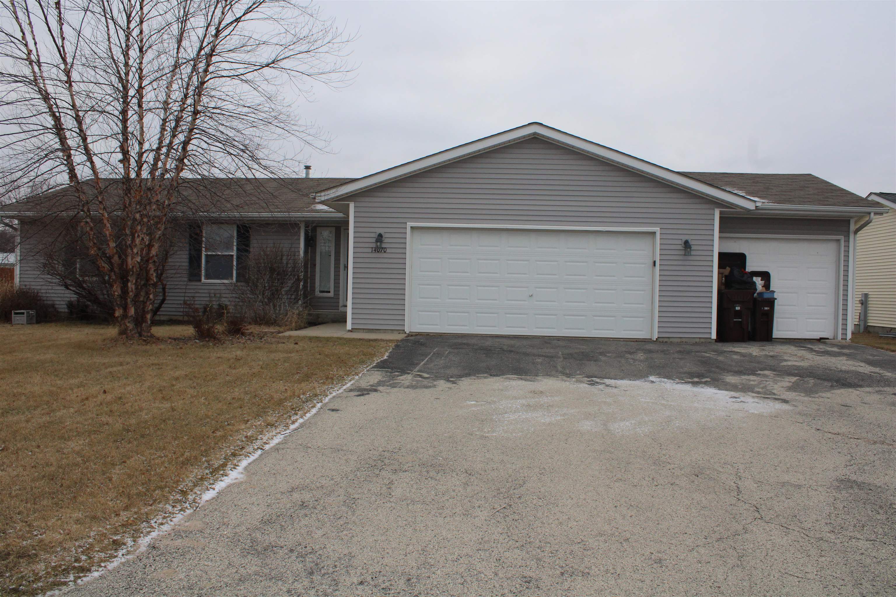 Property Photo:  14070 Windy Trail  IL 61080 