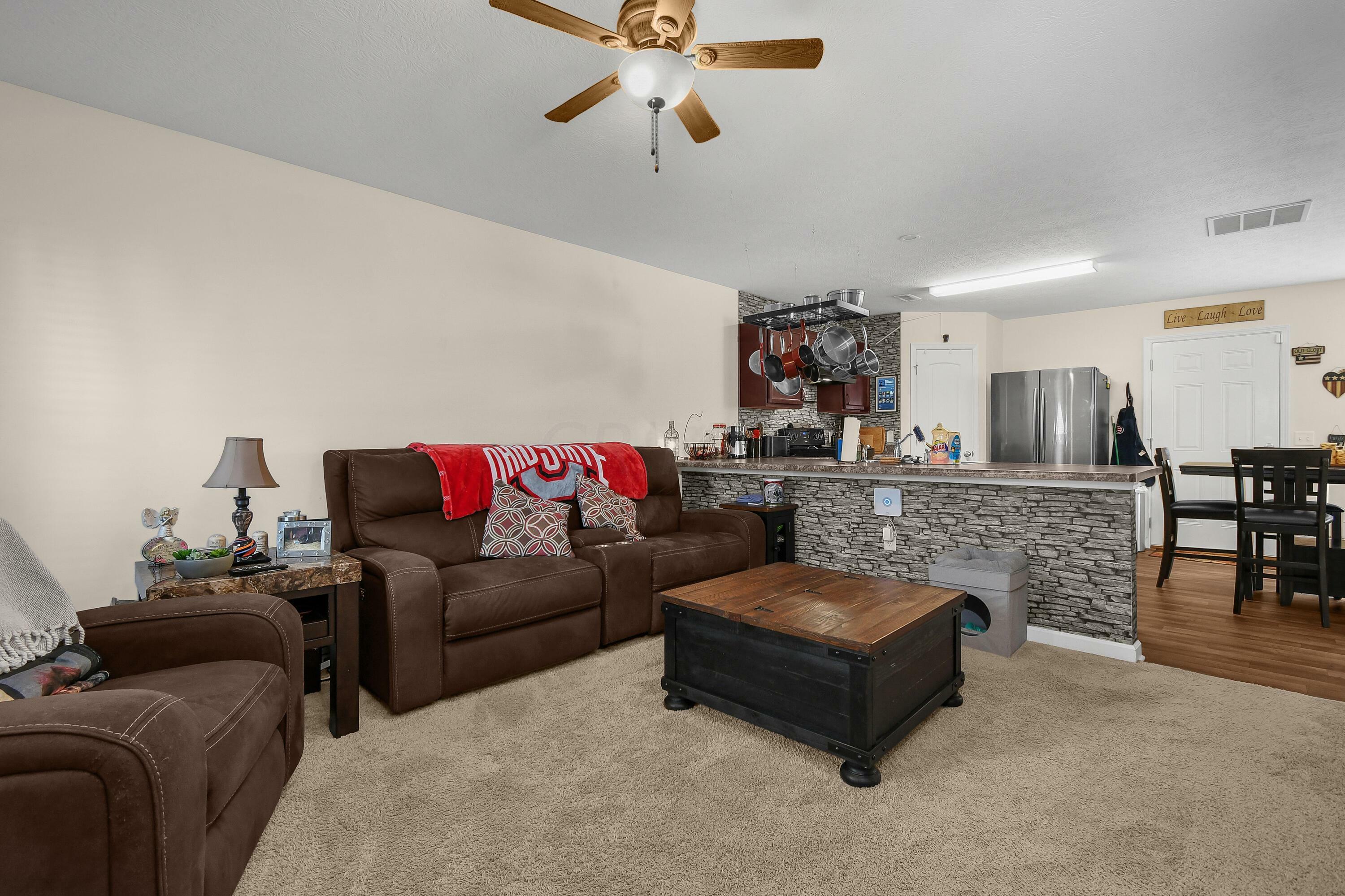 Property Photo:  1270 Mary Francis Court  OH 43130 