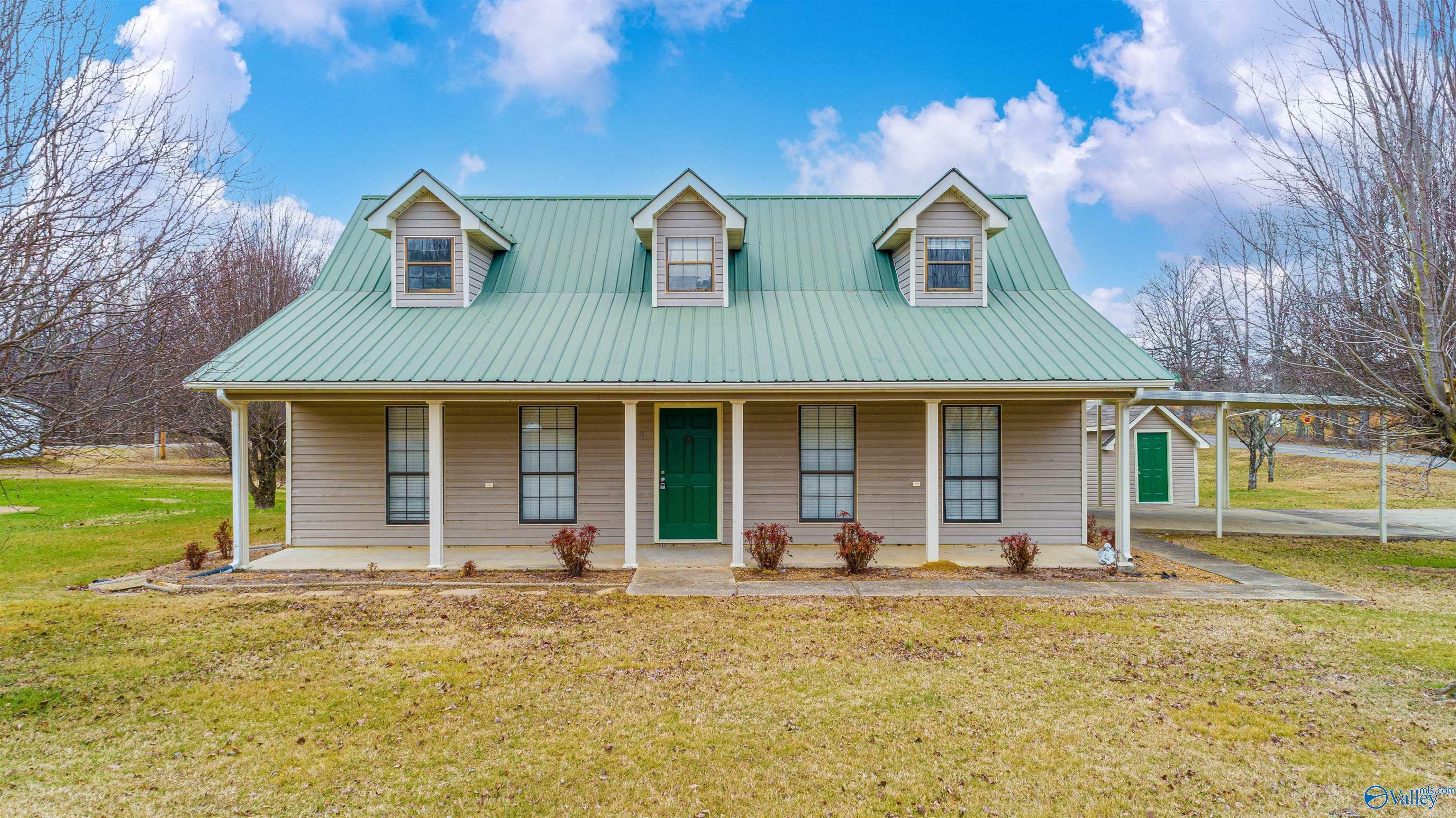 Property Photo: 101 County Road 789 AL 35981
