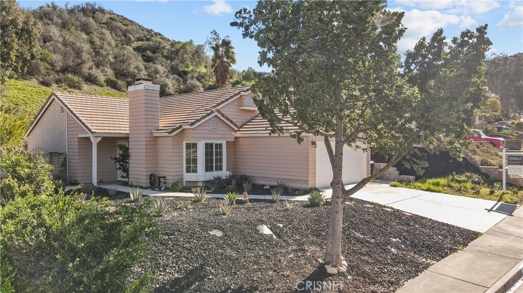 Property Photo:  31322 Quail Valley Road  CA 91384 