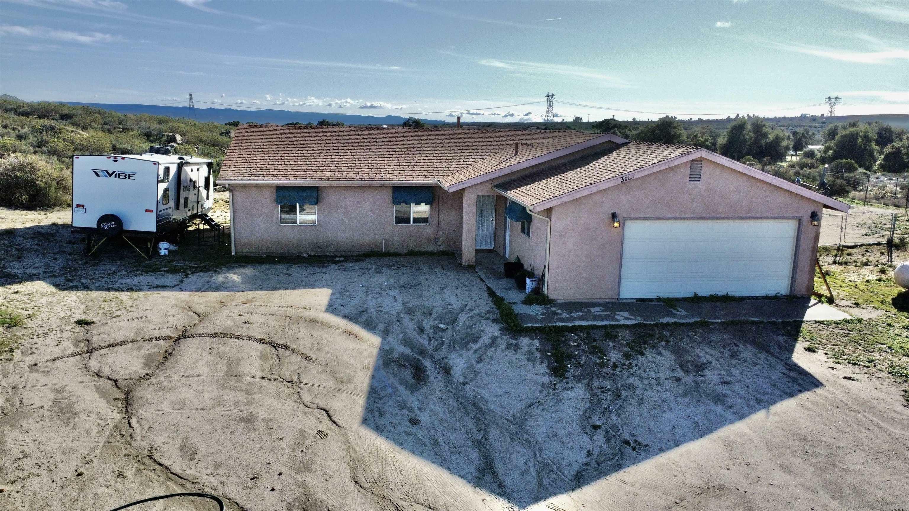 Property Photo:  38747 Alta Vega Rd  CA 91905 