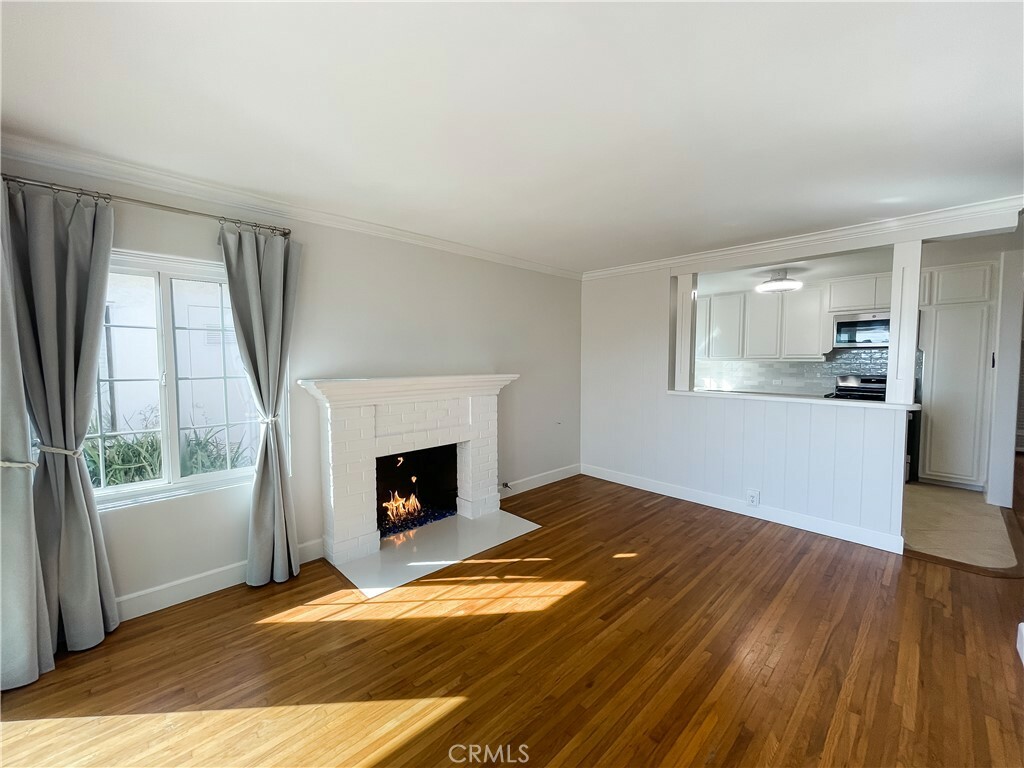 Property Photo:  208 Cliff Drive  CA 92677 