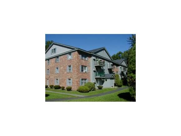 Property Photo: 7 St. James Place U721 NH 03062