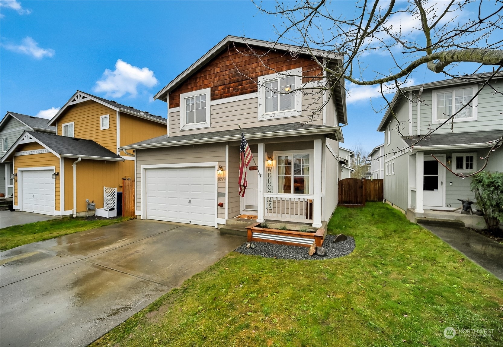 Property Photo:  15001 44th Drive NE  WA 98271 