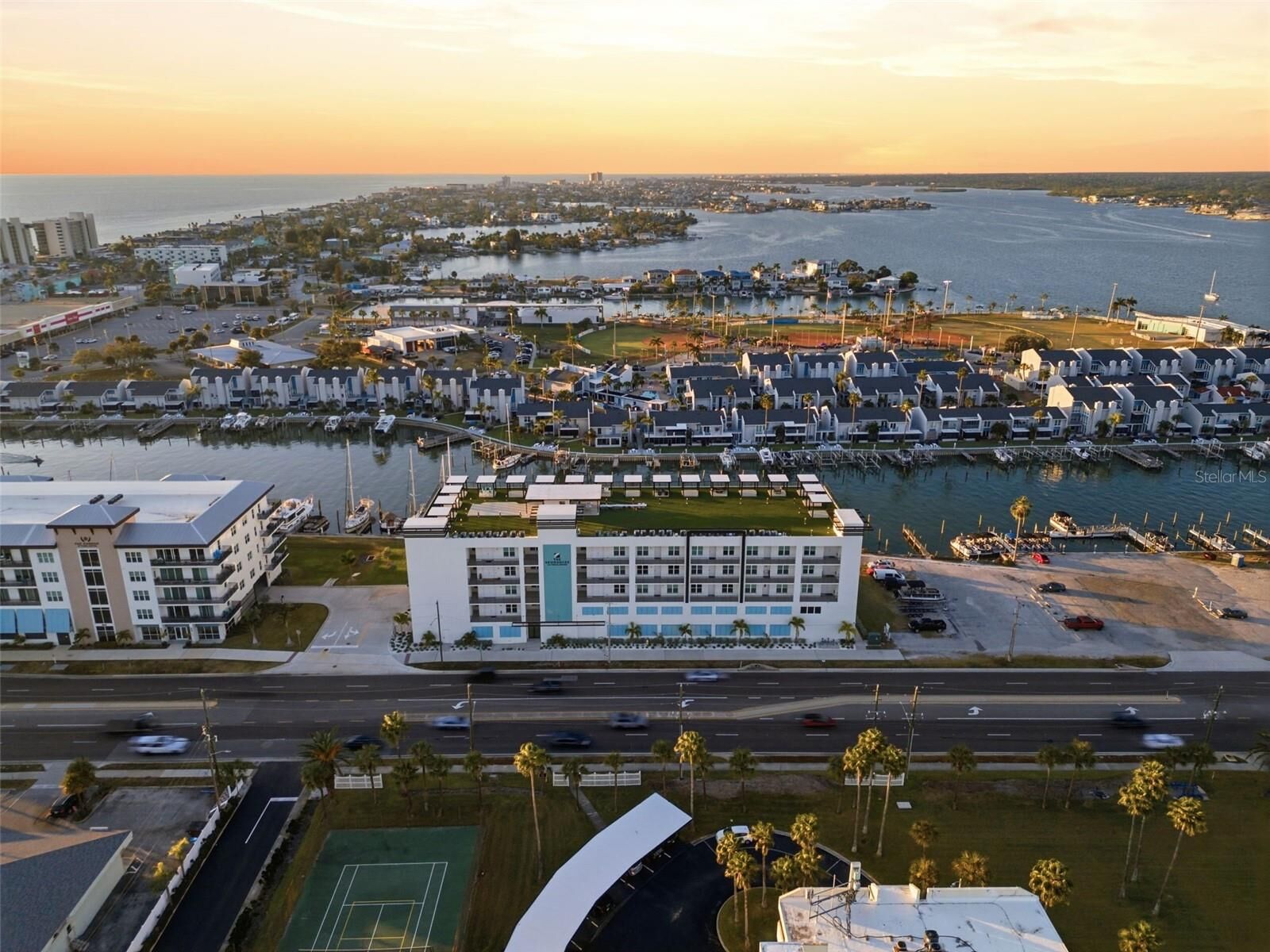 Property Photo: 400 150th Avenue 302 FL 33708