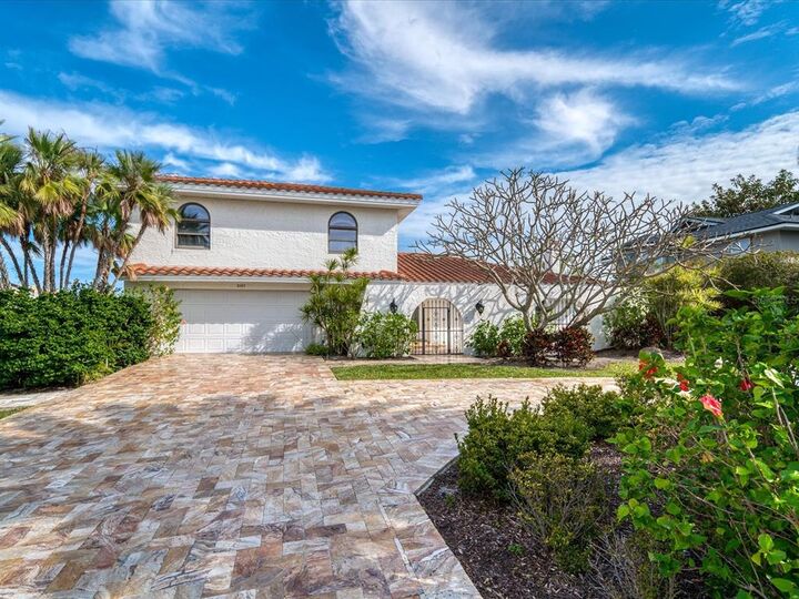 Property Photo:  3107 Wedgewood Drive  FL 33786 