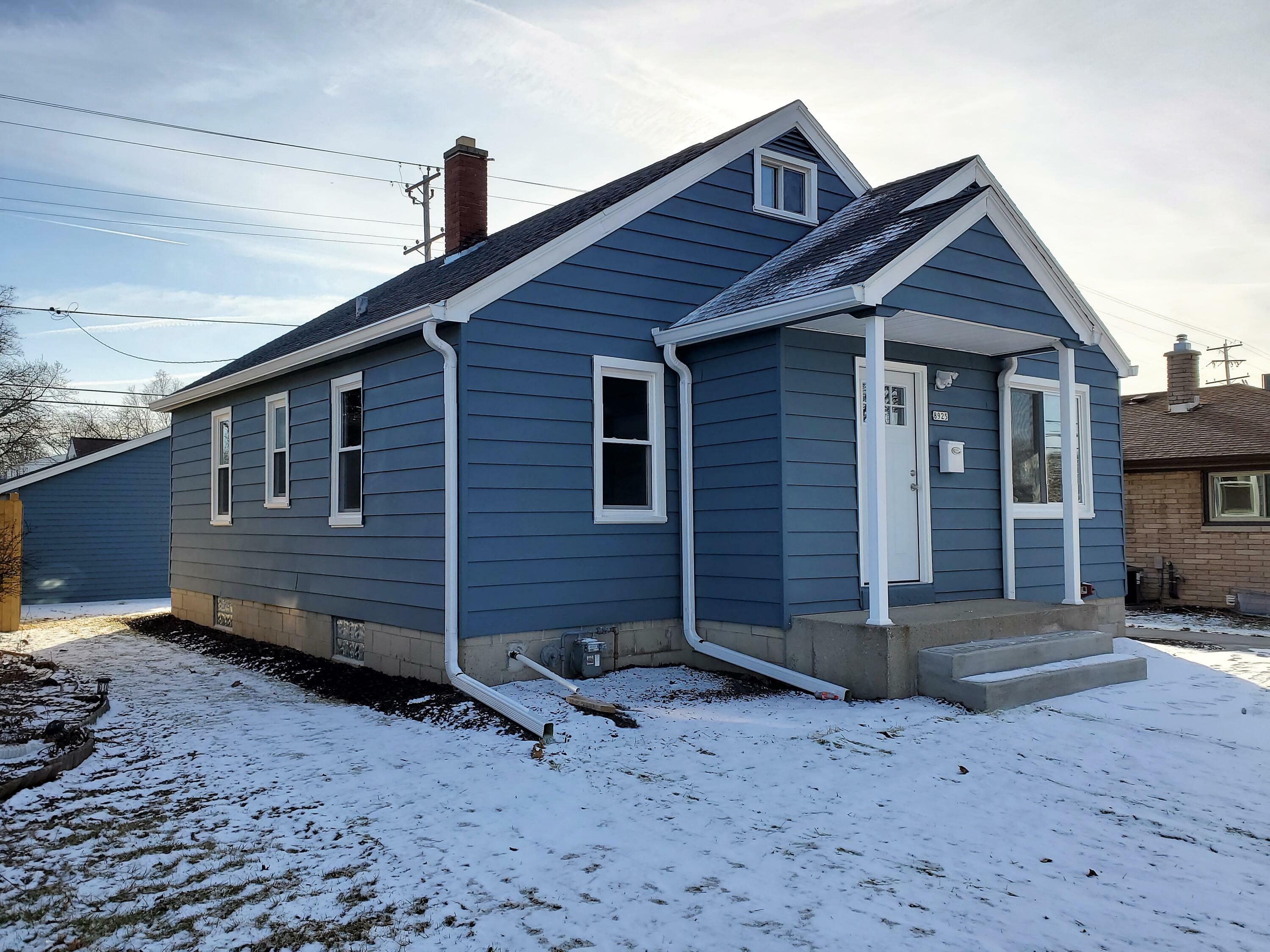 Property Photo:  8925 W Burleigh St  WI 53222 