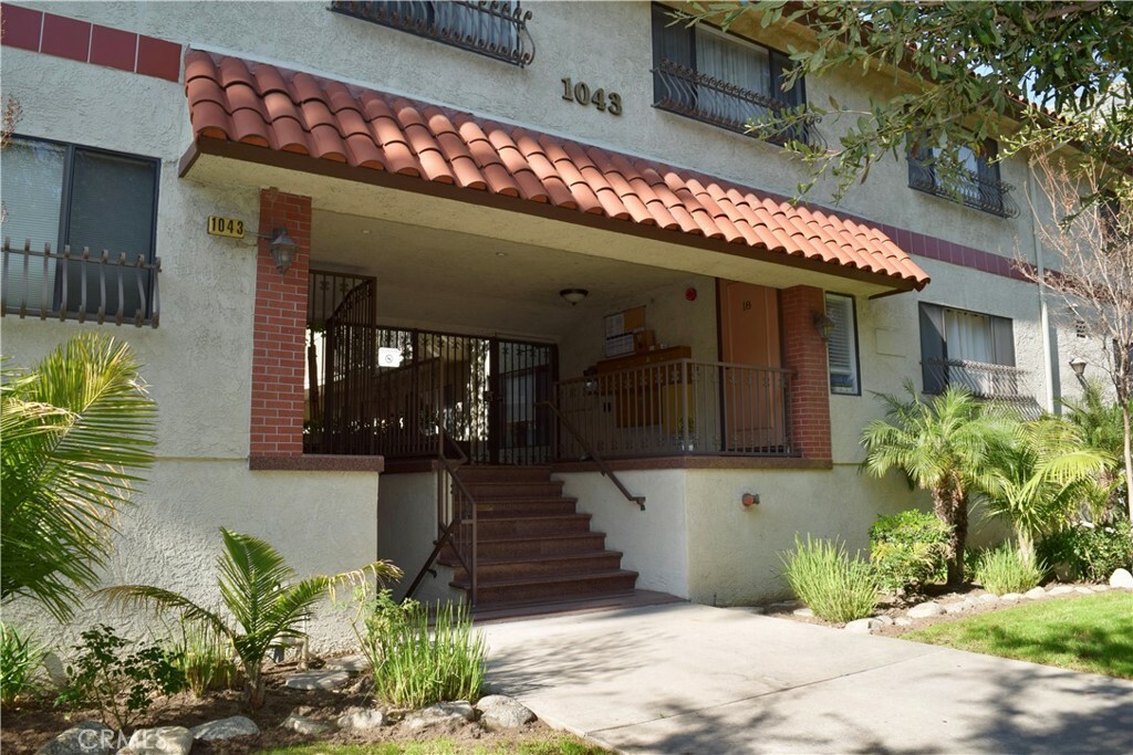 1043 Thompson Avenue 13  Glendale CA 91201 photo