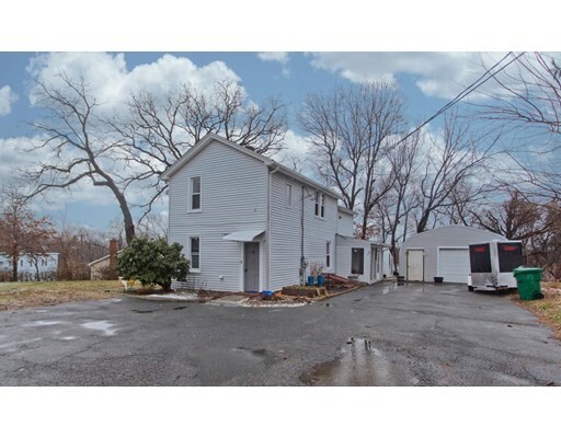 Property Photo: 5 Campbell Pl MA 01020