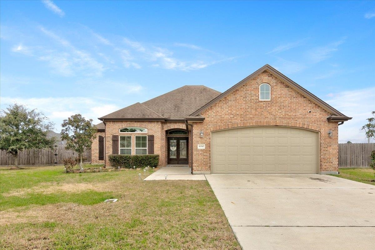 Property Photo:  6330 Sonora Circle  TX 77657 